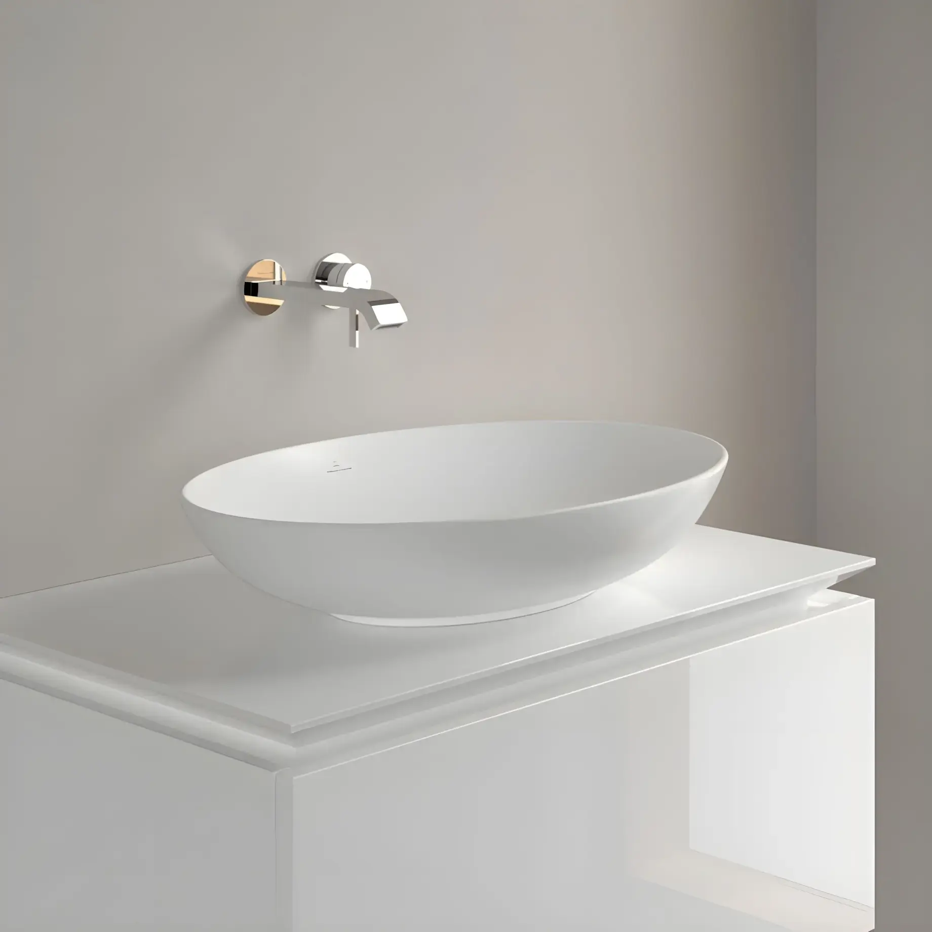 Умивальник Loop & Friends Villeroy & Boch 4A4701RW Stone White CeramicPlus — вид ззаду