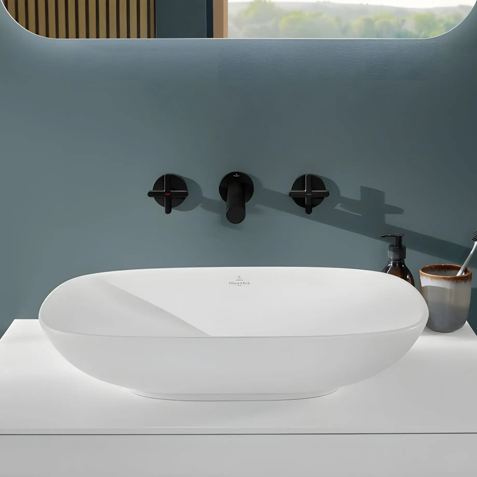 Умивальник Loop & Friends Villeroy & Boch 4A5000R1 Alpine White CeramicPlus — бічний ракурс