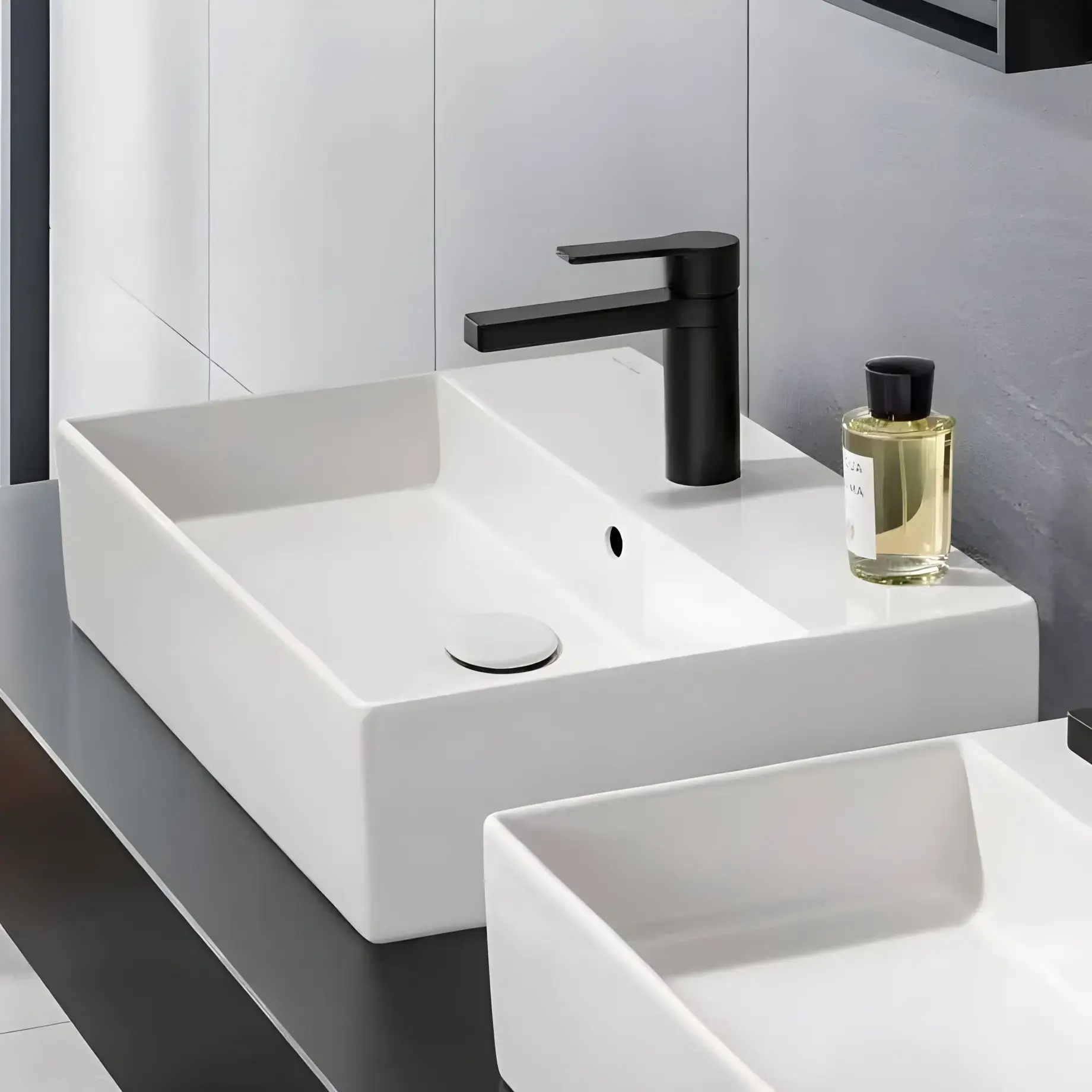 Умивальник Memento 2.0 Villeroy & Boch 4A075001 Alpine White — бічний ракурс