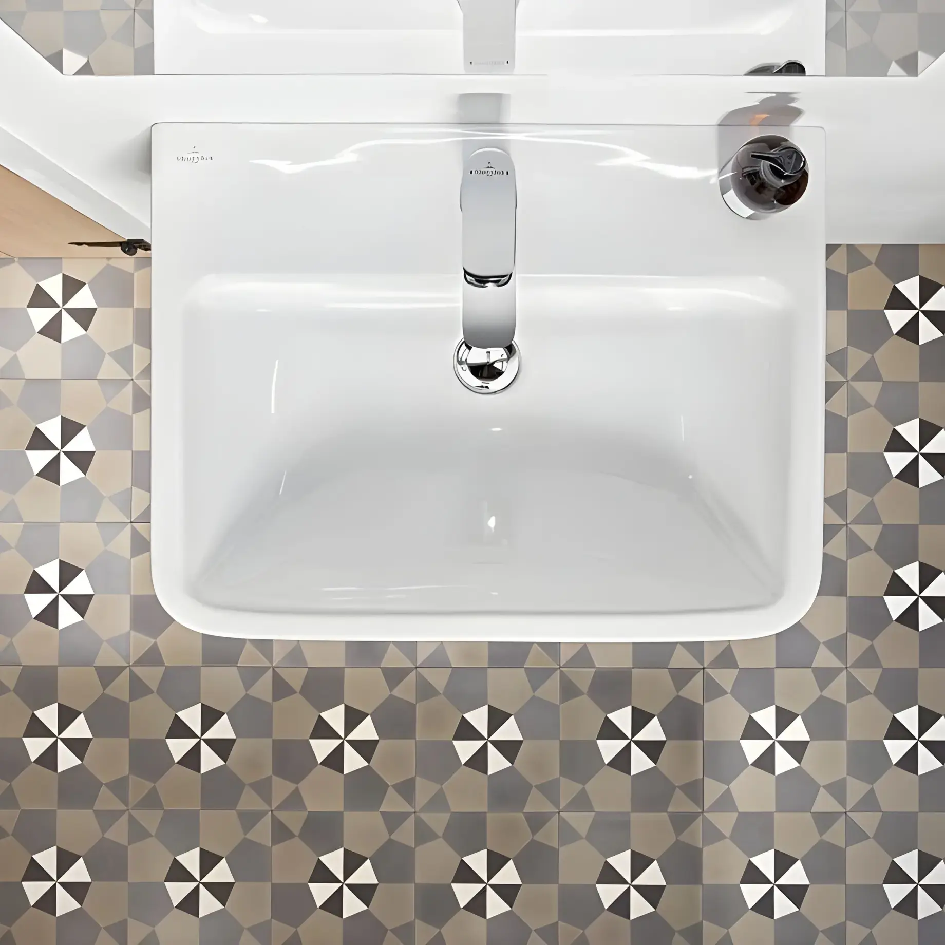 Умивальник O.novo Villeroy & Boch 4A416001 — бічний ракурс