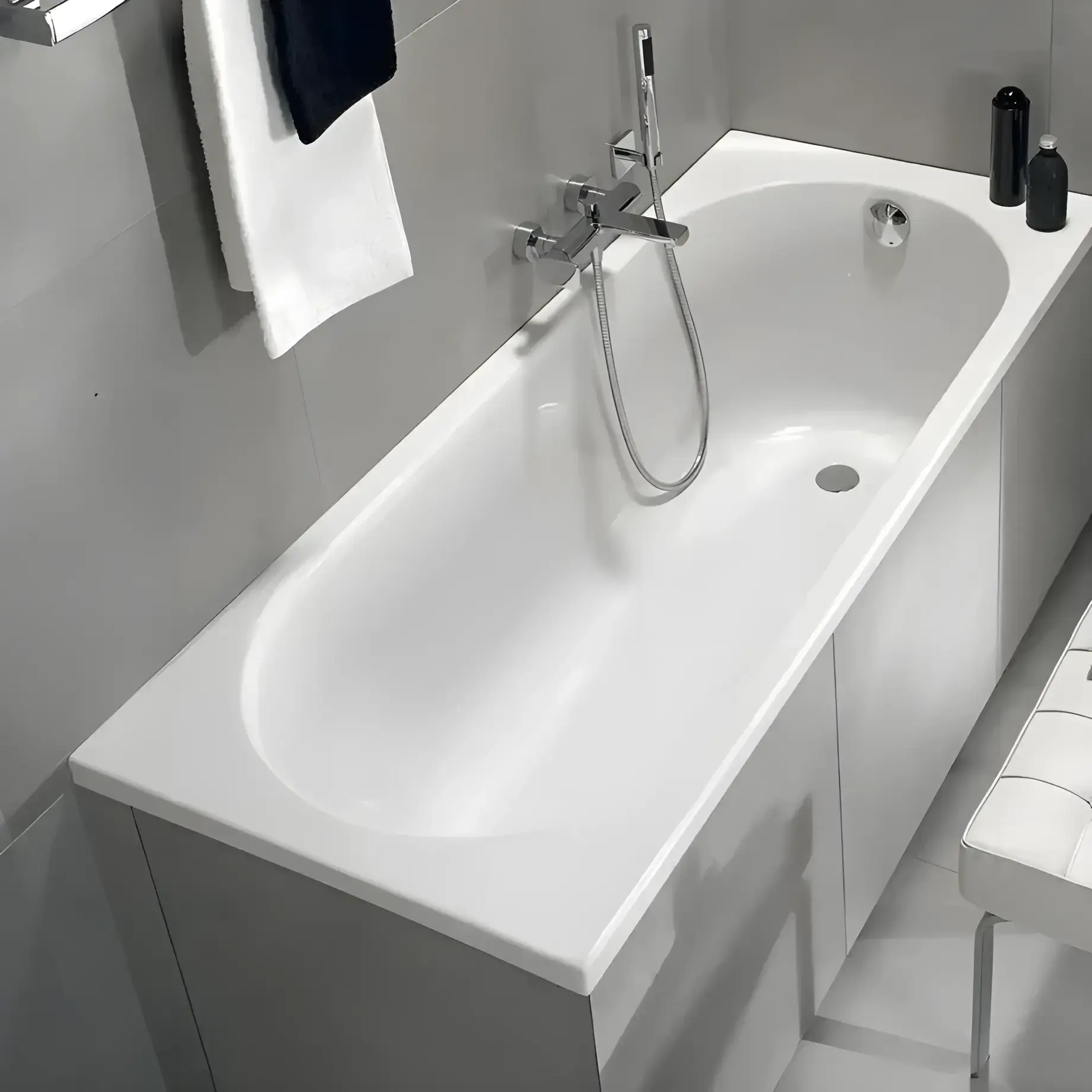 Ванна O.novo Villeroy & Boch UBA170CAS2V-01 170 х 75 см — вид спереди
