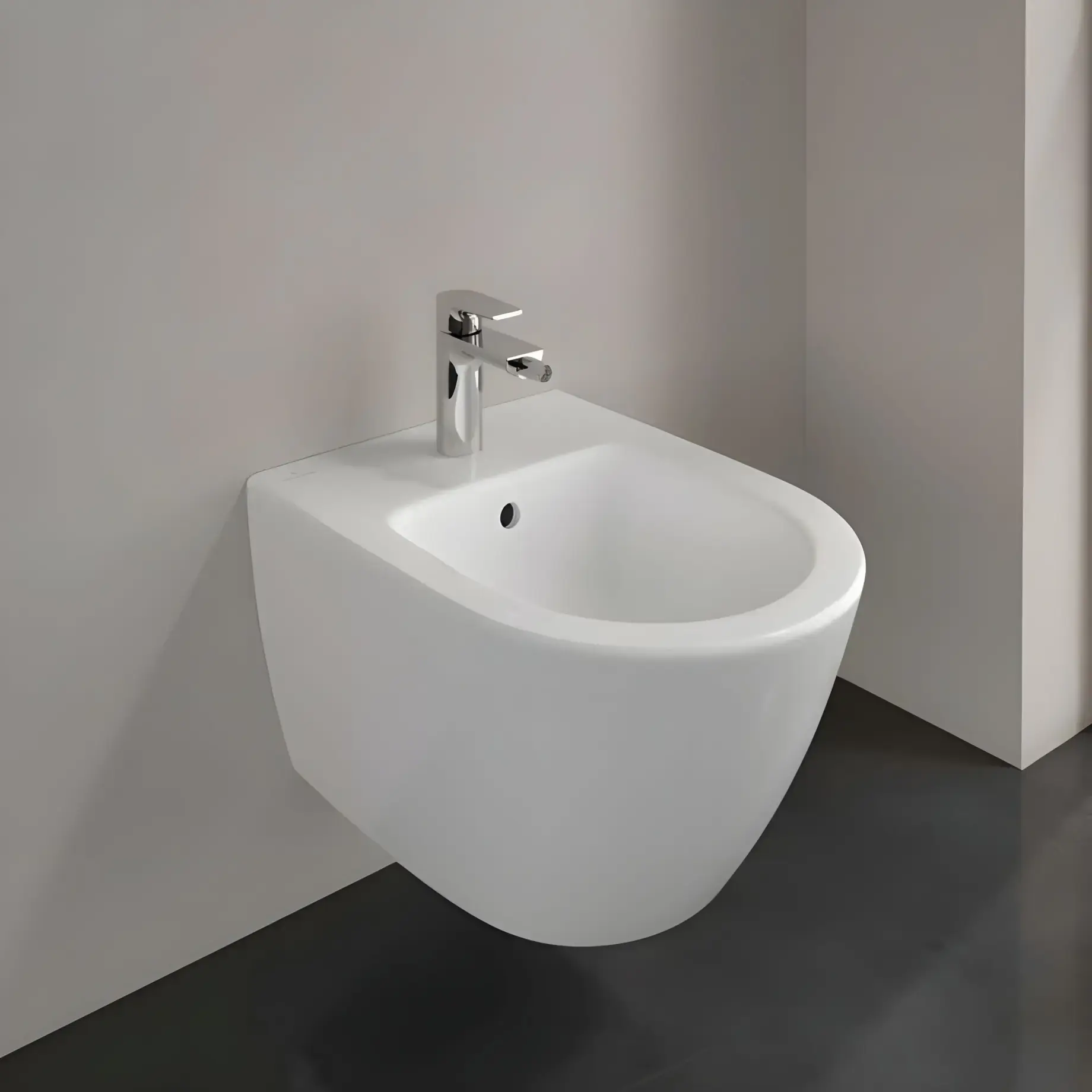 Біде Subway 2.0 Villeroy & Boch 540600R1 — вид спереду
