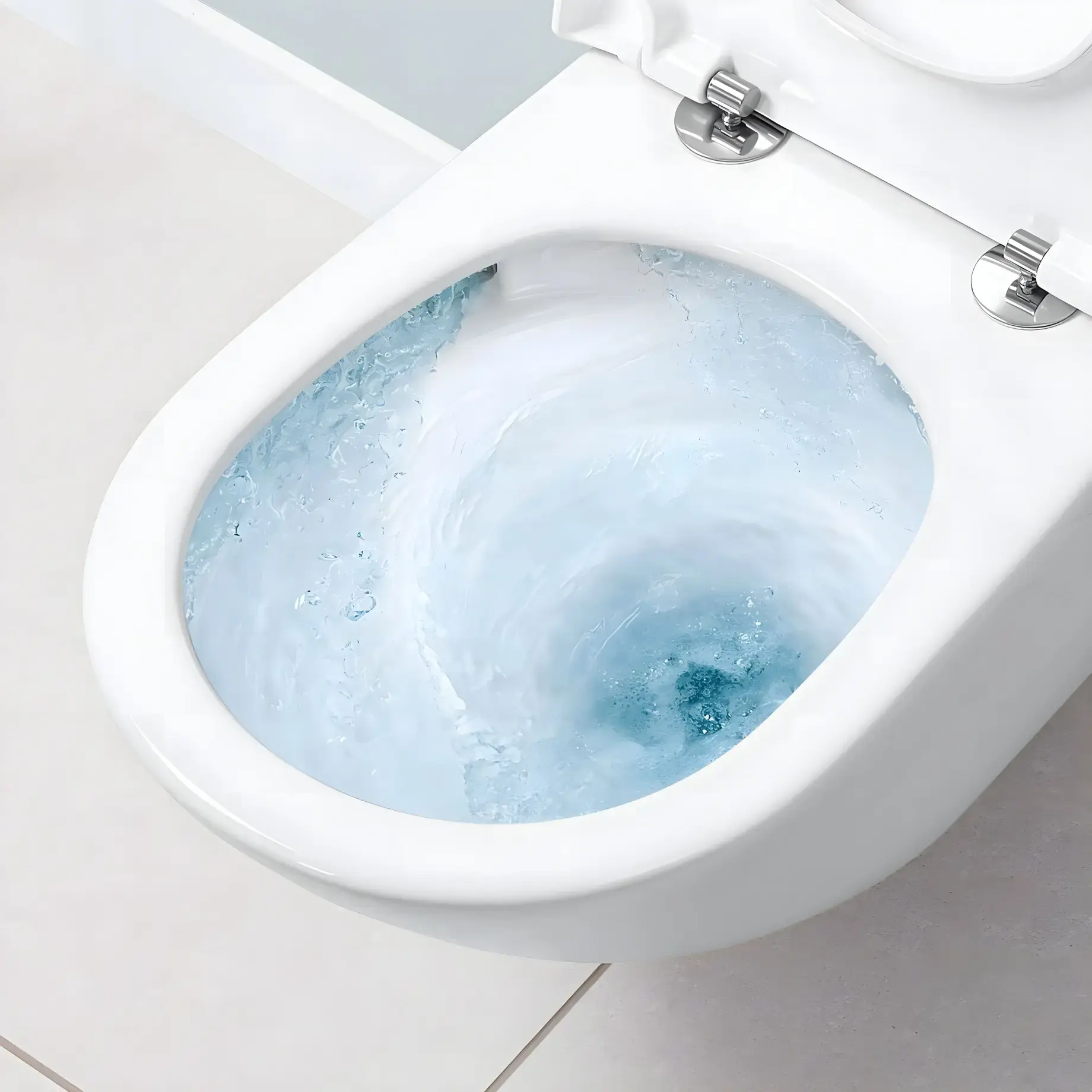 Унітаз Villeroy & Boch Subway 3.0 з сидінням SlimSeat (SoftClosing, QuickRelease) Villeroy & Boch 4670T001 + 9M78S101 — вид спереду