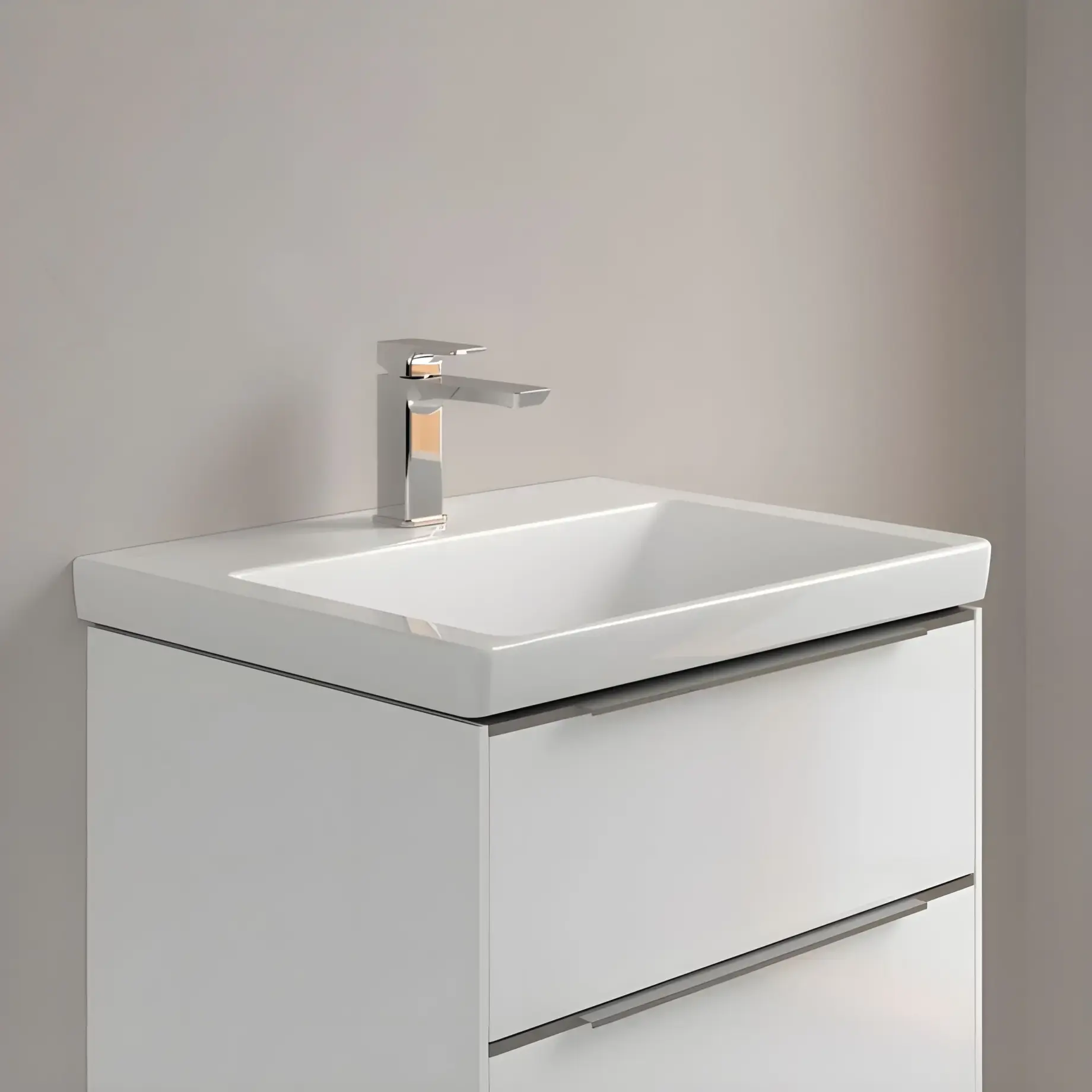Умивальник Subway 3.0 Villeroy & Boch 4A706101 — вид ззаду