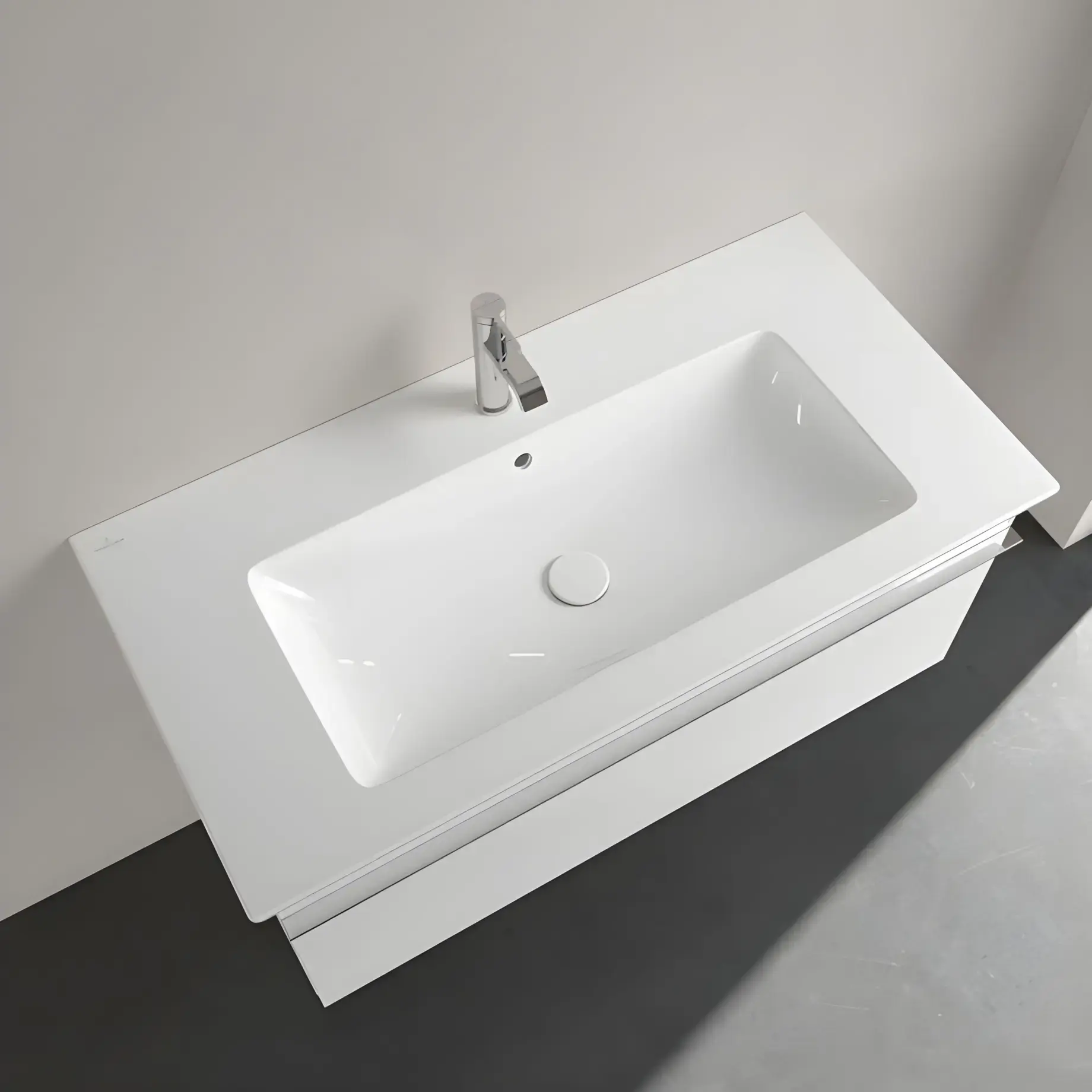 Умивальник Venticello Villeroy & Boch 4104ALR1 Alpine White CeramicPlus — вид ззаду