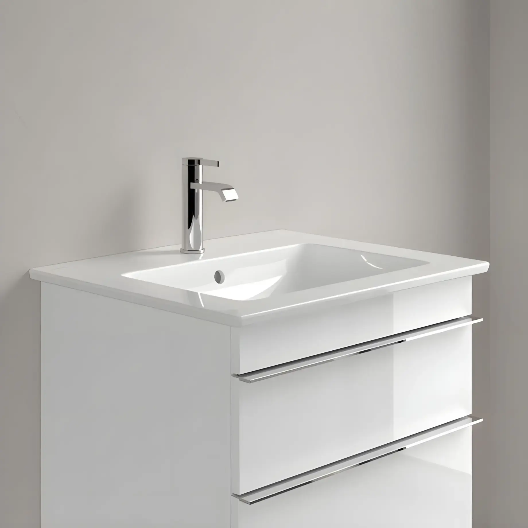 Умивальник Venticello Villeroy & Boch 41246001 — вид ззаду