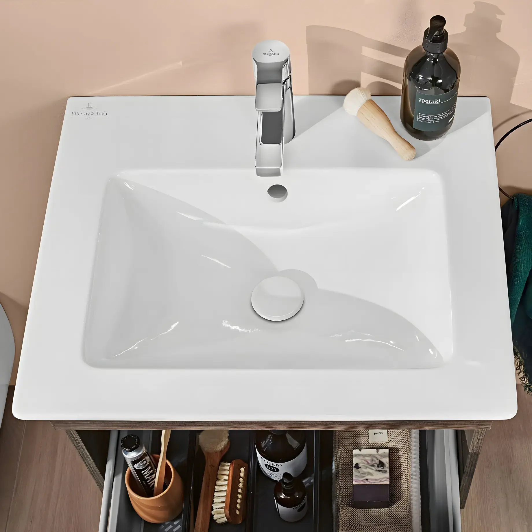 Умивальник Venticello Villeroy & Boch 41246501 — бічний ракурс