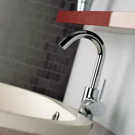 Змішувач для раковини Kobuk Bugnatese 2213SCR Chrome — бічний ракурс
