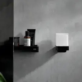 Дозатор рідкого мила Loft Emco 052113303 Black Matt — бічний ракурс