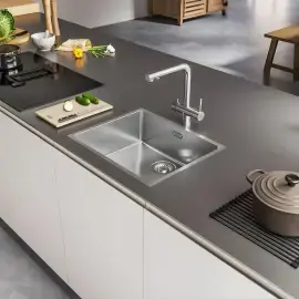 Змішувач для кухні  Atlas Clear Water Franke 120.0179.978 — бічний ракурс