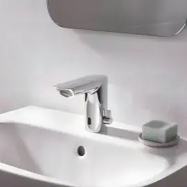 Змішувач для раковини електронний Bau Cosmopolitan E Grohe 36451000 — вид спереду