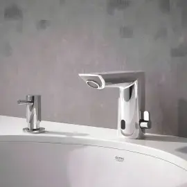 Змішувач для раковини електронний Bau Cosmopolitan E Grohe 36451000 — вид згори