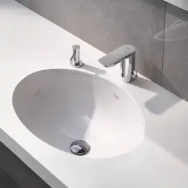 Змішувач для раковини електронний Bau Cosmopolitan E Grohe 36451000 — ракурс 3/4