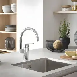 Змішувач для кухні Eurosmart New Grohe 33202003 — вид спереду