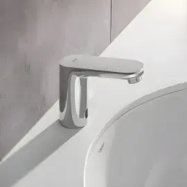 Інфрачервоний змішувач для раковини Eurosmart Cosmopolitan E 6V Grohe 36327001 — вид спереду