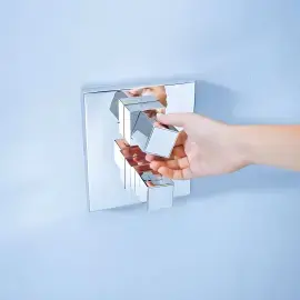 Термостат для ванни/душу прихованого монтажу на 2 споживача Grohtherm Cube Grohe 24155000 — вид спереду