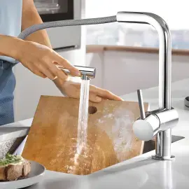 Змішувач для кухні з витяжним виливом Minta Grohe 32168000 — бічний ракурс