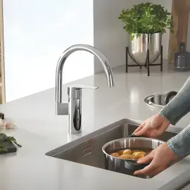 Змішувач для кухні Start QuickFix Grohe 30469000 Chrome — бічний ракурс