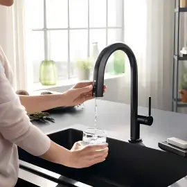 Змішувач для кухні Aqittura M91 Hansgrohe 76836670 Matt Black — вид спереду