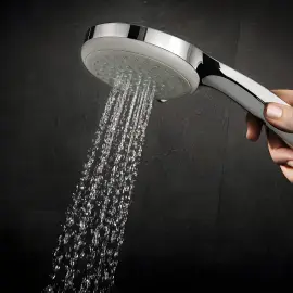 Душова система з термостатом Croma Hansgrohe 27185000 — у встановленому вигляді