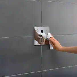 Змішувач для ванни та душу DuoTurn E Hansgrohe 75417000 Chrome — вид спереду