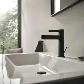Змішувач для раковини Finoris Hansgrohe 76025670 Matt Black — вид спереду
