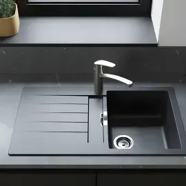 Змішувач для кухні Focus M41 Hansgrohe 31806800 Stainless Steel Finish — бічний ракурс