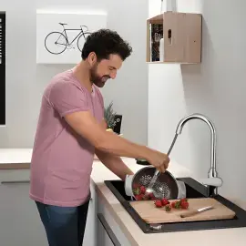 Смеситель для кухни Focus M42 Hansgrohe 71800000 — вид спереди