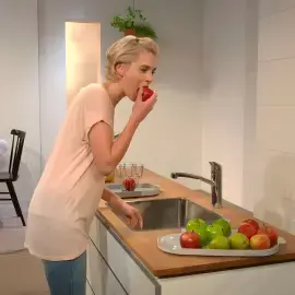 Змішувач для кухні Logis M31 Hansgrohe 71832000 — бічний ракурс