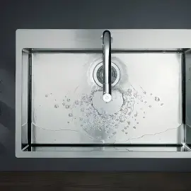 Змішувач для кухні Metris Select M71 Hansgrohe 73819000 Chrome — в інтерʼєрі ванної кімнати