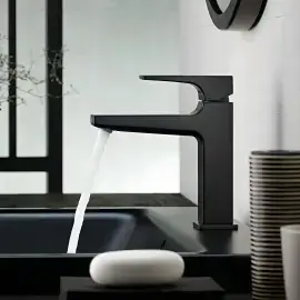 Змішувач для раковини Metropol Hansgrohe 32507670 Matt Black — вид спереду