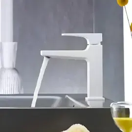 Змішувач для раковини Metropol Hansgrohe 32507700 White Matt — бічний ракурс