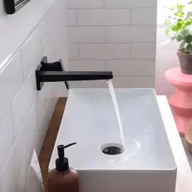 Змішувач для раковини Metropol Hansgrohe 32526670 Matt Black — бічний ракурс