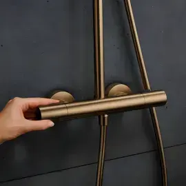 Душова система з термостатом Pulsify S Puro Hansgrohe 24222140 Brushed Bronze — ракурс 3/4