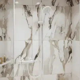 Ручний душ 3jet Raindance Select S Hansgrohe 26530700 White Matt — бічний ракурс