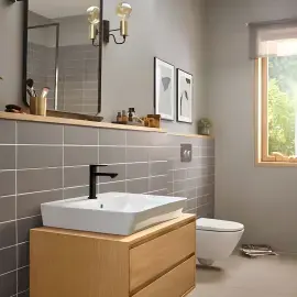 Змішувач для раковини Rebris E Hansgrohe 72551670 Matt Black — вид спереду