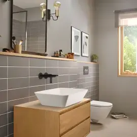 Змішувач для раковини Rebris E Hansgrohe 72568670 Matt Black — вид спереду