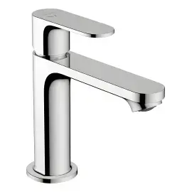 Смеситель для раковины Rebris S Hansgrohe 72519000 — вид на белом фоне