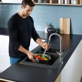 Змішувач для кухні Talis M51 Hansgrohe 72815000 Chrome — ракурс 3/4