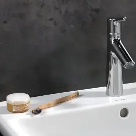 Змішувач для раковини Talis S Hansgrohe 72022000 — вид спереду