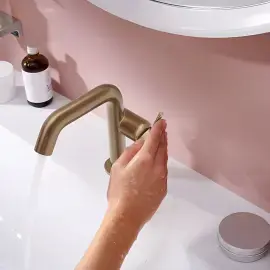 Смеситель для раковины Tecturis S Hansgrohe 73323140 — боковой ракурс