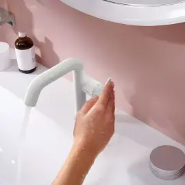 Змішувач для раковини Tecturis S Hansgrohe 73323700 White Matt — бічний ракурс