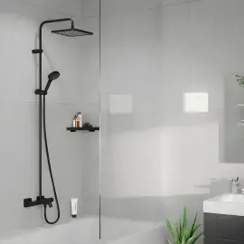 Душова система з термостатом Vernis Shape Hansgrohe 26900670 — вид спереду
