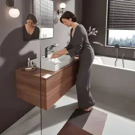 Змішувач для раковини Vivenis Hansgrohe 75023340 Brushed Black Chrome — вид спереду