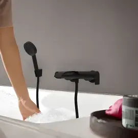 Змішувач для ванни Vivenis Hansgrohe 75420670 Matt Black — вид спереду