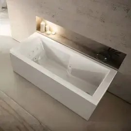 Ванна гідромасажна MYWAY Jacuzzi MYW101E1100+9440A18A — вид спереду