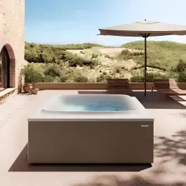 Ванна гідромасажна SKYLOUNGE Jacuzzi SKLA002336T — вид спереду