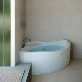 Ванна гідромасажна UMA Jacuzzi ES030022B11 — бічний ракурс