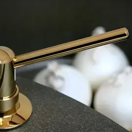 Дозатор миючих засобів McALPINE HC20-GOLD Gold — вид спереду