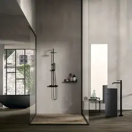 Змішувач для ванни Light Paffoni LIG032NO Matt Black — вид спереду